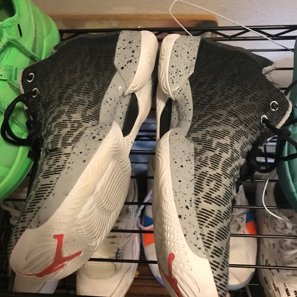 Jordan 28 - Picture 4 of 5